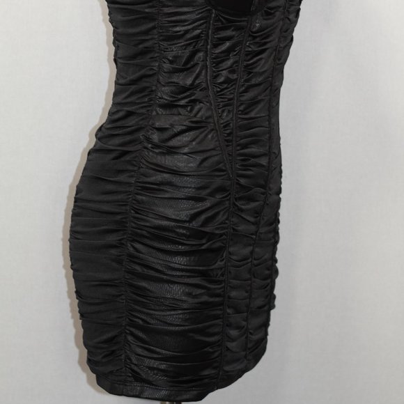 Entry Black Dress - Picture 11 of 14